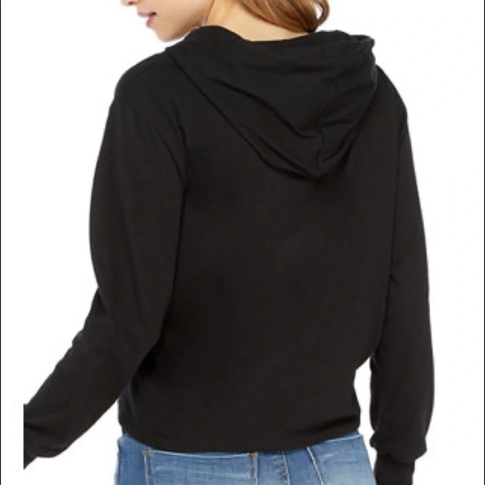 True Craft NWT Long Sleeve Cropped Socially Distant Graphic Hoodie